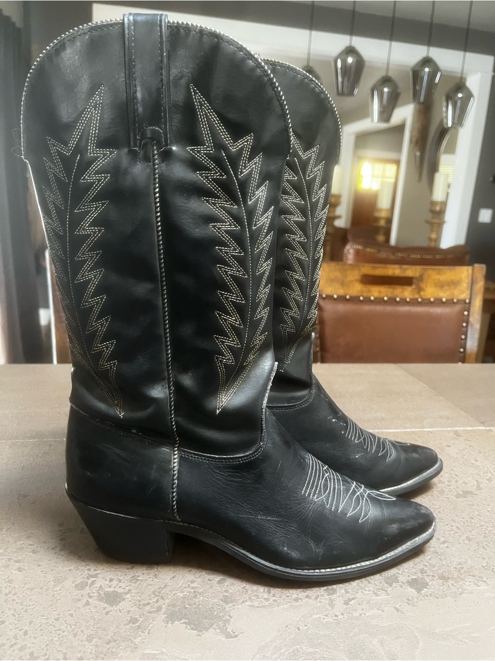 Vintage Texas Made in USA Black Leather Cowboy Boots White Stitch Embroidery 9.5